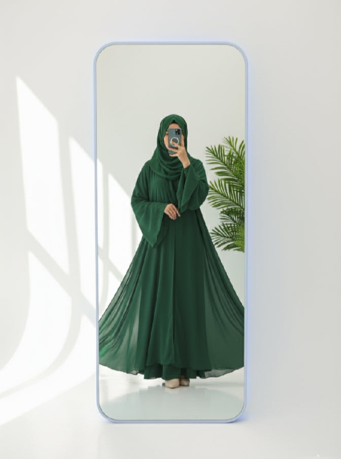 Abaya (خدیجه للعبایات) My Universe