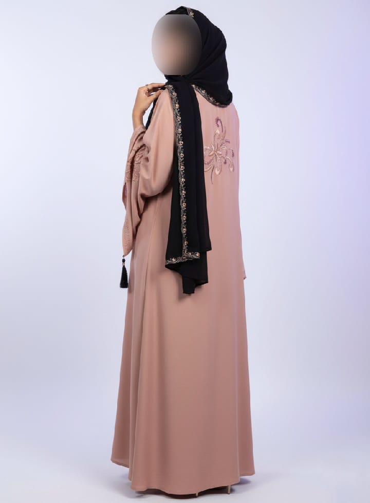 Abaya (خدیجه للعبایات) My Universe